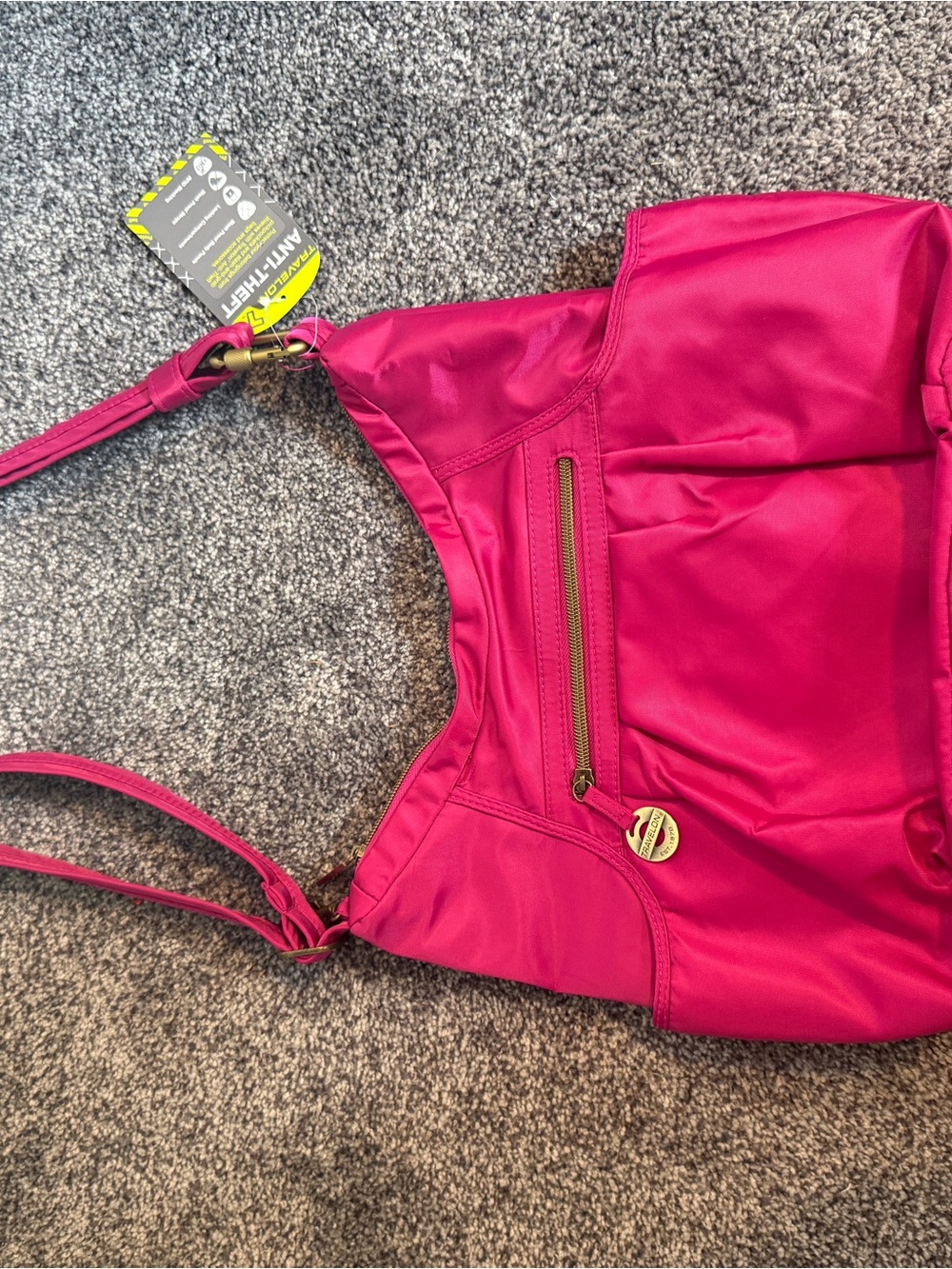 Travelon Anti-Theft Classic Crossbody Hobo Bag Pink Fuchsia NWT - Picture 9 of 9